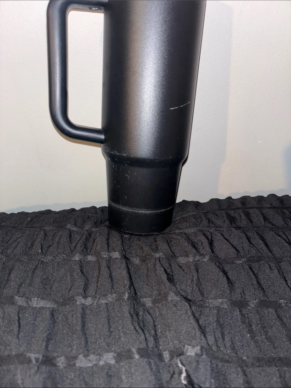 30oz black Stanley - Picture 2 of 4